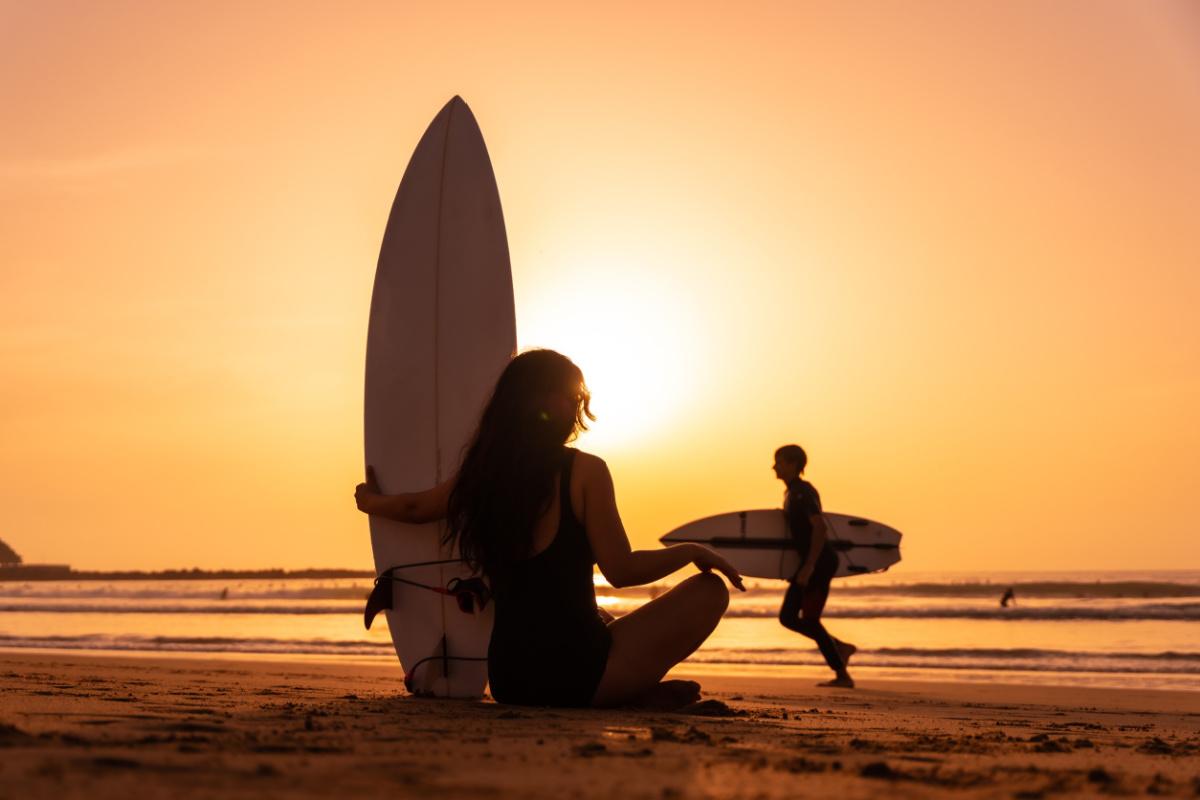 sole-al-tramonto-surf