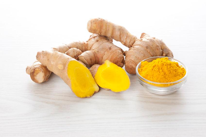 curcuma-polvere-rizoma