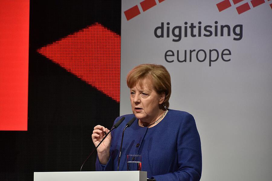angela-merkel angela-merkel