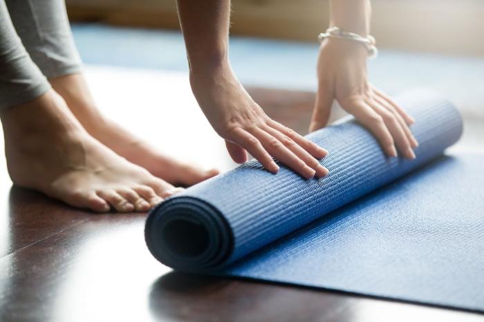 come-tenere-pulito-lo-yoga-mat