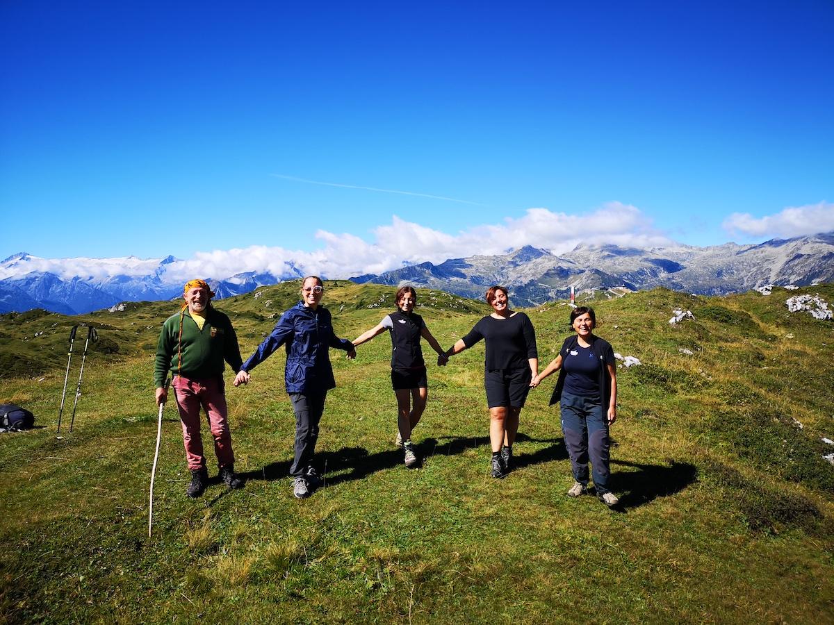 donne-in-cammino-benefici-camminare