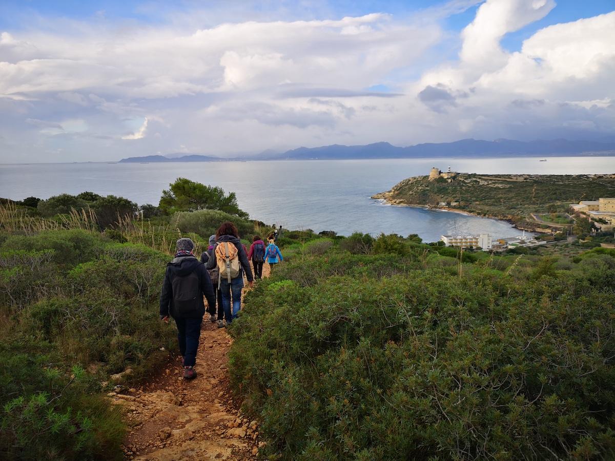 donne-in-cammino-benefici-camminare