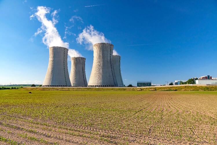 reattore-nucleare reattore-nucleare