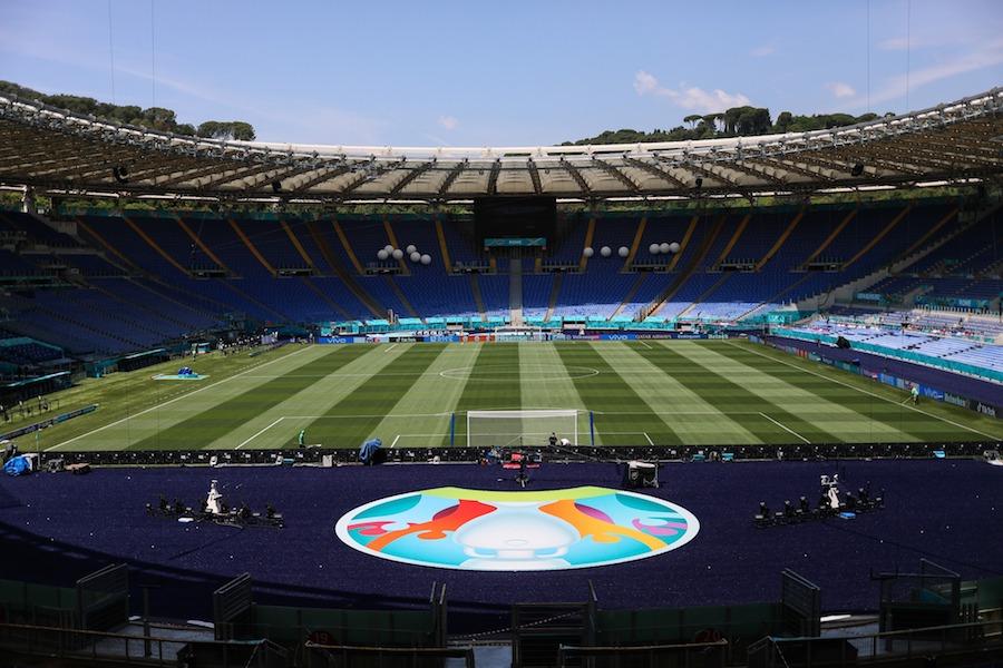 UEFA 2020 contro l'inquinamento atmosferico UEFA 2020 contro l'inquinamento atmosferico