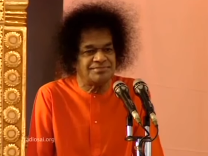 sathya-sai-baba