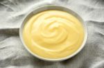 Crema pasticcera vegana, la ricetta