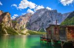 Lago di Braies, un paradiso tra le Dolomiti
